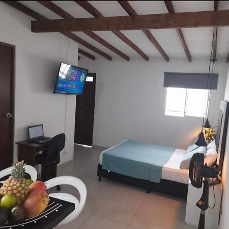 Vip Apartasuites Rosales Medellín Kültér fotó