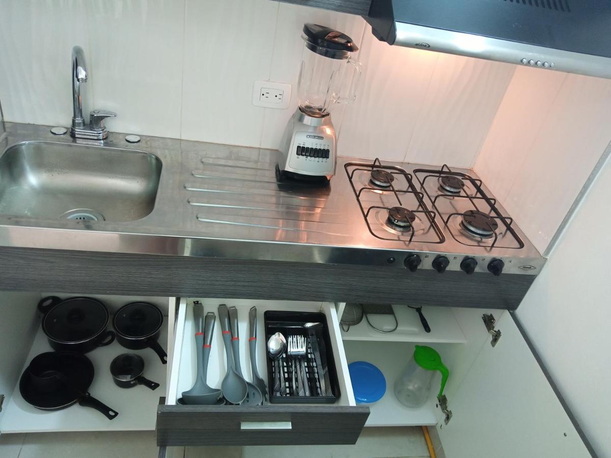 Vip Apartasuites Rosales Medellín Kültér fotó